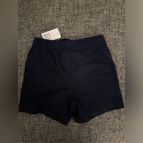 (2) NWT Toddler Boy GAP Shorts 🤍💙 - Picture 5 of 5